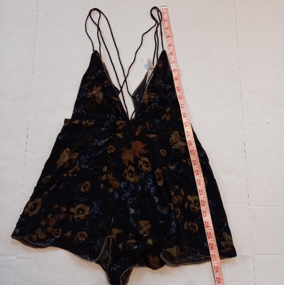 Free People Intimately Losin' It Romper Color Raven Womens Size Small - Picture 12 of 12